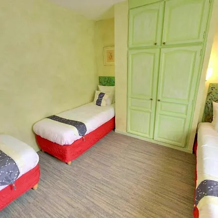 Du Mas Hotel