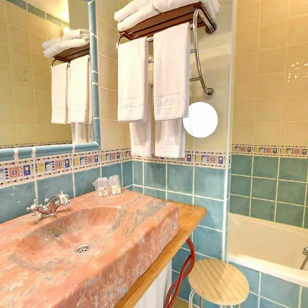 Du Mas Hotel 3*