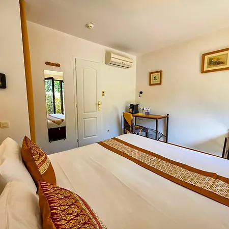Du Mas